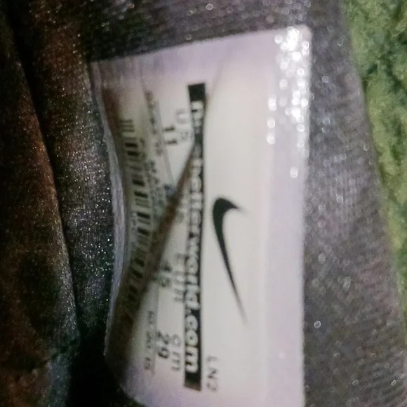 men's lebron james black lion 13. like new - Picture 7 of 10